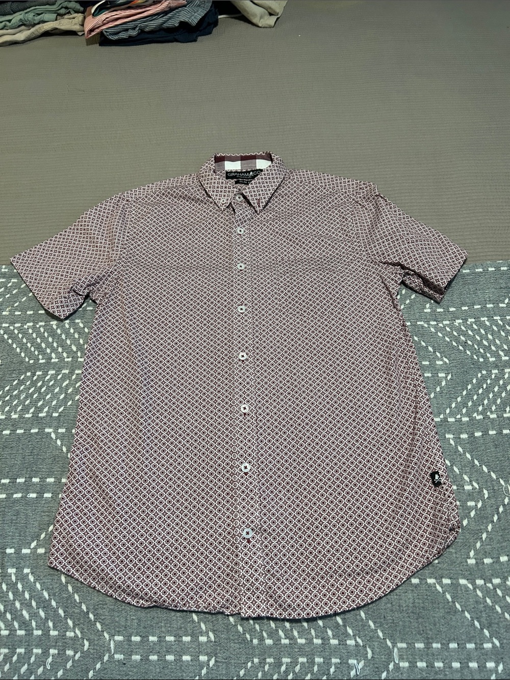 Men's Short-Sleeve Button-Down Shirt - Burgundy Geo Print